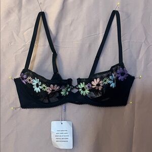 Savage x Fenty Floral Embroidered Black Bra 34B